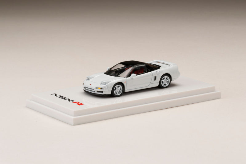 Hobby Japan 1:64 Honda NSX (NA1) Type-R 1992 in Championship White with Engine Display Model