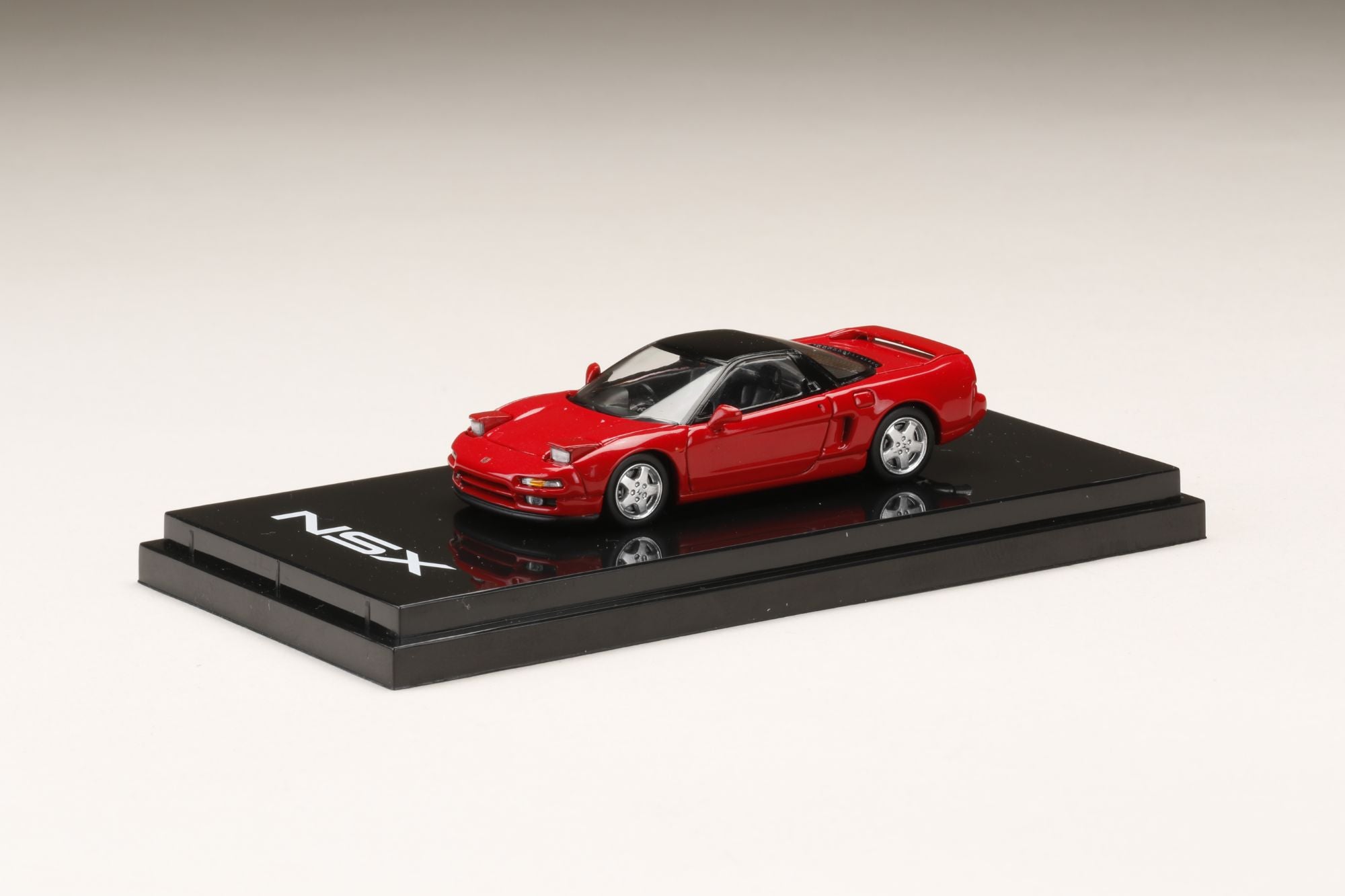 Hobby Japan 1:64 Honda NSX (NA1) 1990 in Formula Red with Engine