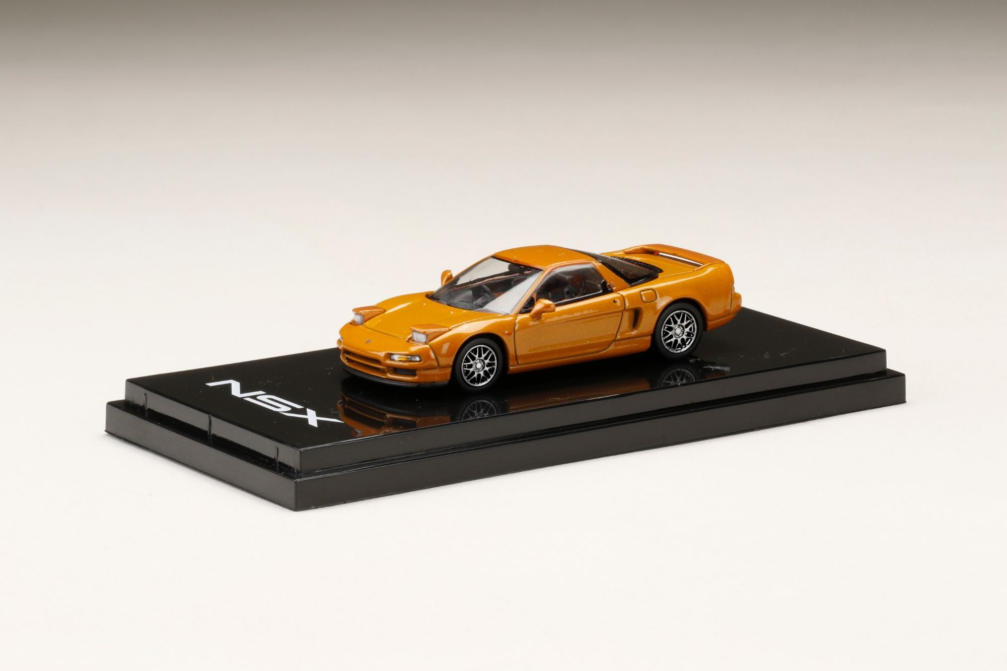 Hobby Japan 1:64 Honda NSX (NA2) 1997 Type S ZERO in Imola Orange