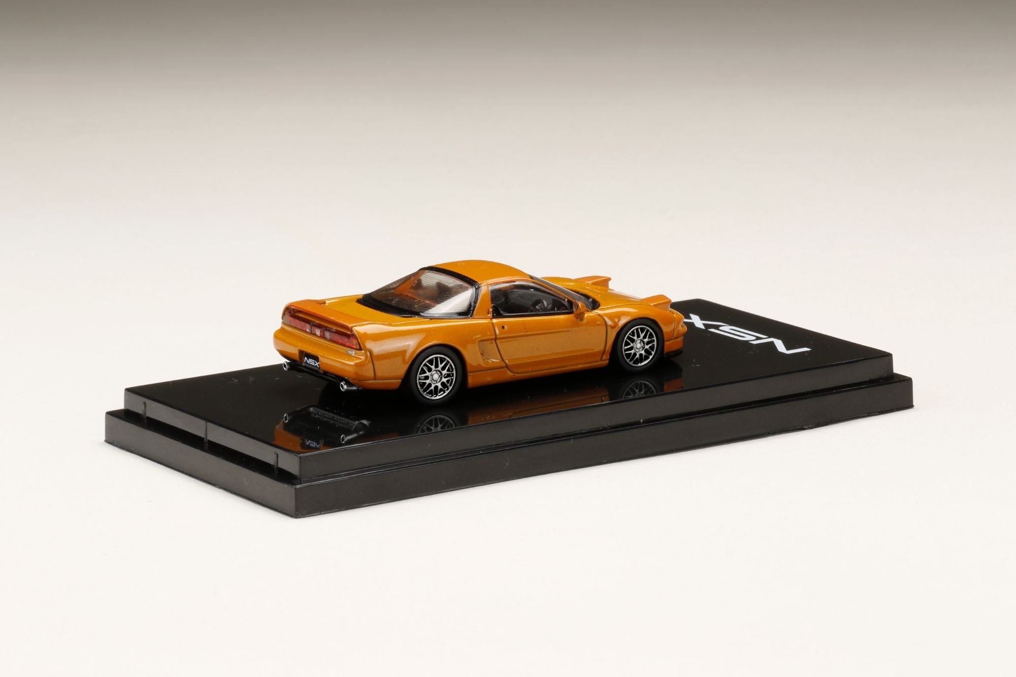 Hobby Japan 1:64 Honda NSX (NA2) 1997 Type S ZERO in Imola Orange