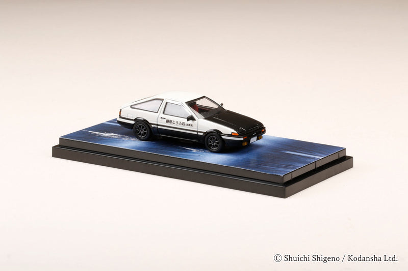 Hobby Japan 1:64 Toyota Sprinter Trueno GT APEX (AE86) 頭文字D PROJECT D / WITH 4A-GE 5 VALVE DISPLAY MODEL