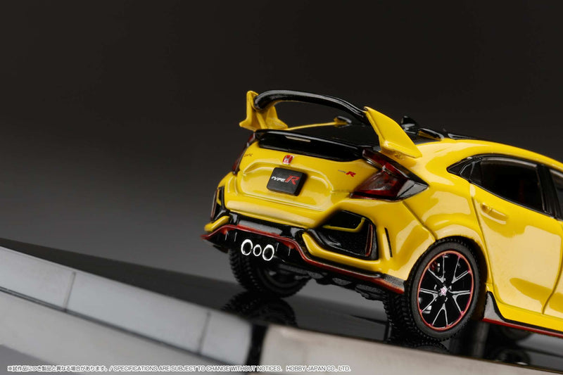 Hobby Japan 1:64 Honda Civic Type-R Limited Edition (FK8) 2020 with Engine Display Model in Sunlight Yellow II