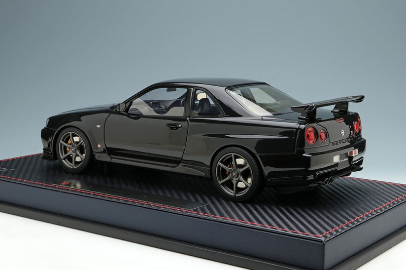 Nissan Skyline GT-R (BNR34) M-Spec NUR Black Pearl with Acrylic Case