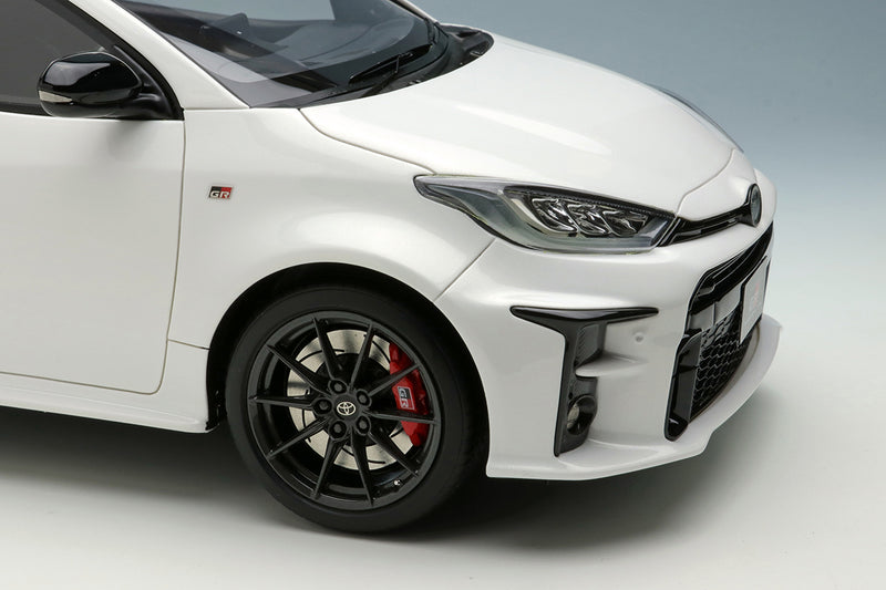 Make Up Co., Ltd / IDEA 1:18 Toyota GR Yaris RZ High Performance 2021
