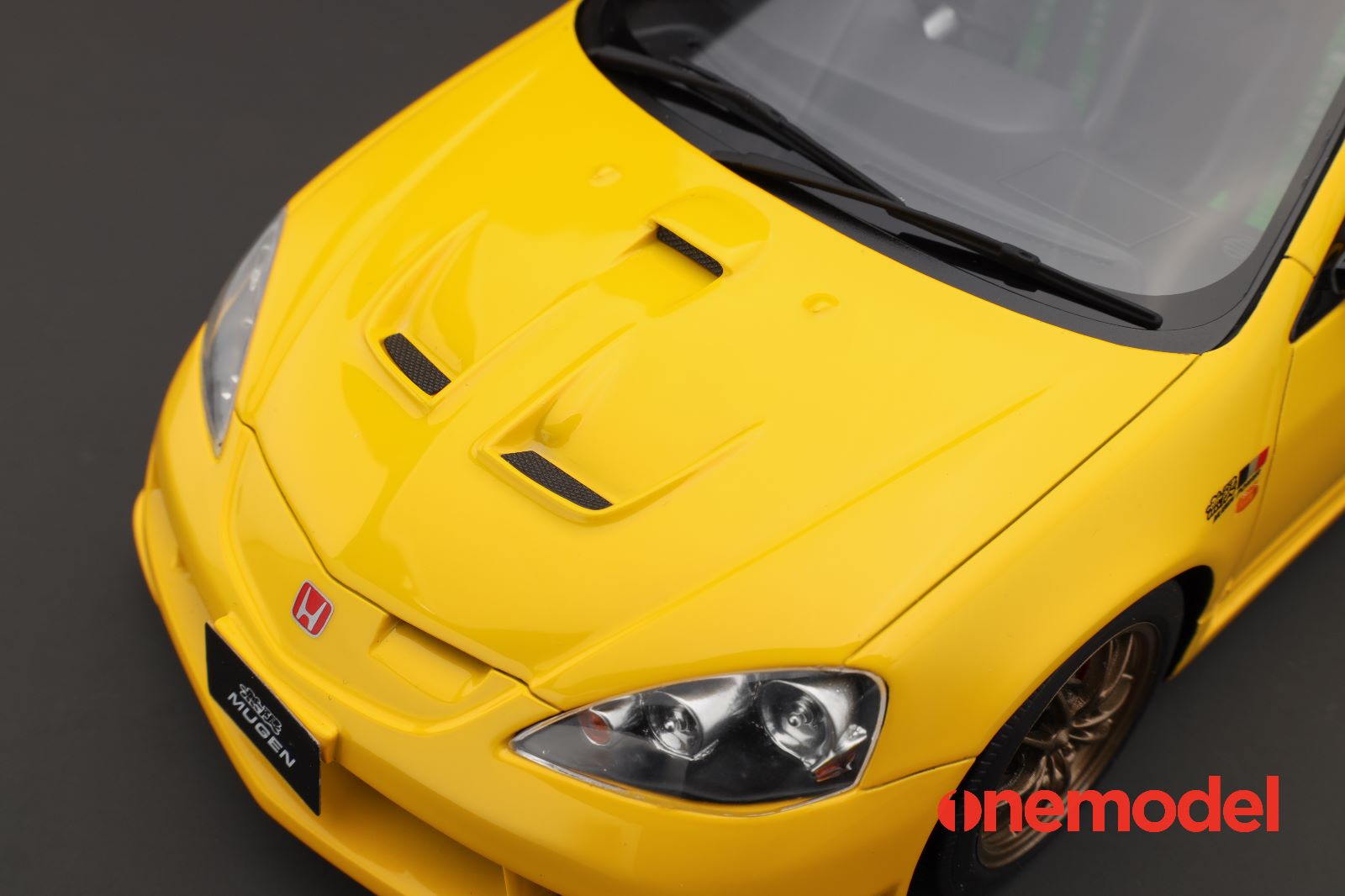 ミニカー　1/18 HONDA MUGEN INTEGRA Type R (DC5) LATE Ver.(イエロー) [OM23C-003] One Model 1:18 Honda Integra Type-R (DC5) Mugen Edition in