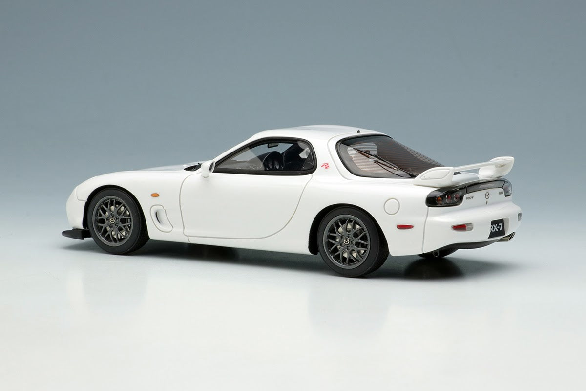 Mazda RX-7 (FD3S) Type RZ 2000 in Snow White Pearl Mica – Model
