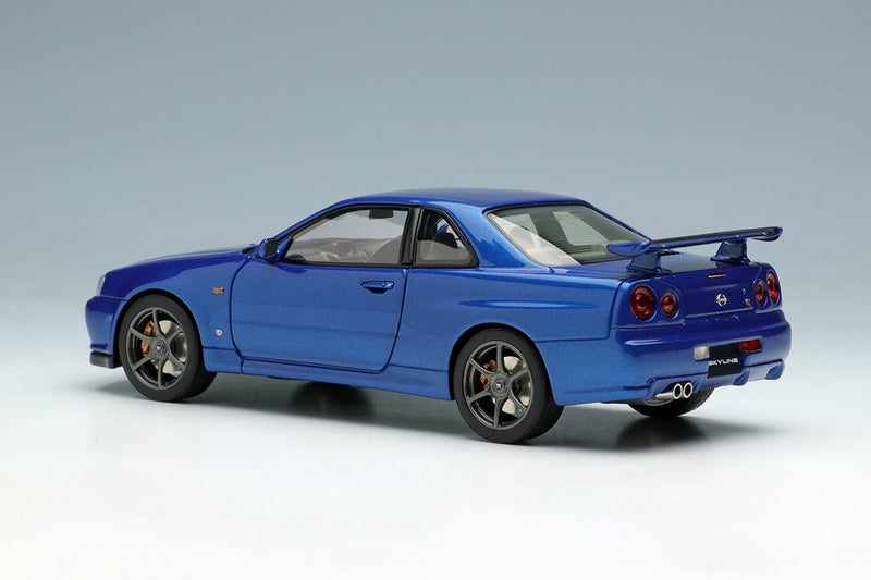 Nissan Skyline GT-R (BNR34) in Bayside Blue