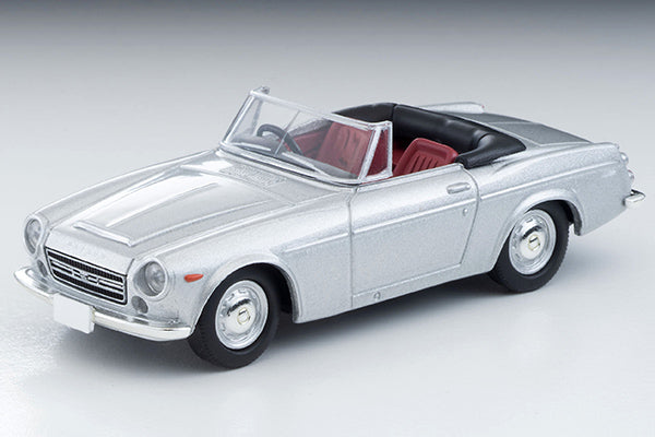 Tomytec 1:64 Datsun Fairlady 2000 in Silver