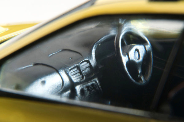 Tomytec 1:64 Subaru Impreza Pure Sport Wagon WRX STi Ver. VI Limited 1999 in Yellow