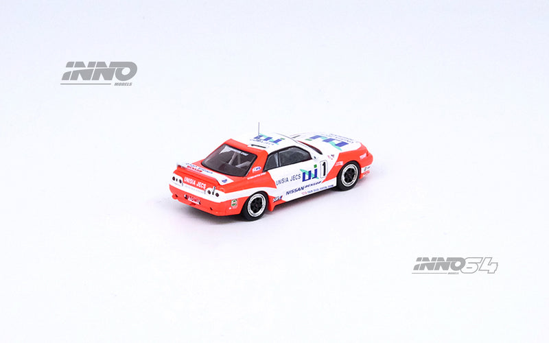 INNO64 1:64 Nissan Skyline GT-R (R32)