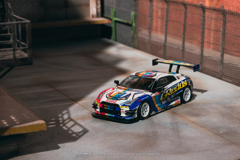 Tarmac Works 1:64 Nissan GT-R  Greddy TRUST e-Racing Edition