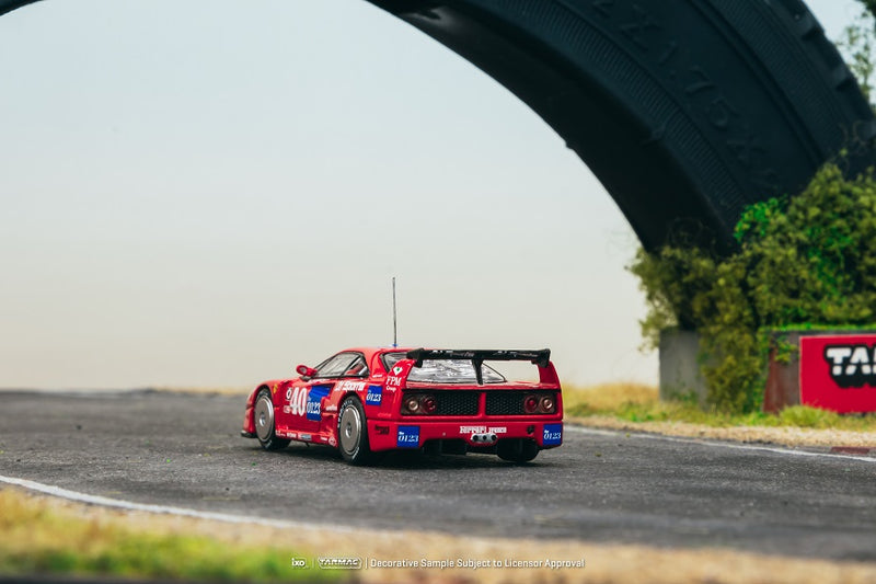 Tarmac Works 1:64 Ferrari F40 LM, Topeka 2 Hours 1990, J.L. Schlesser / J.P. Jabouille