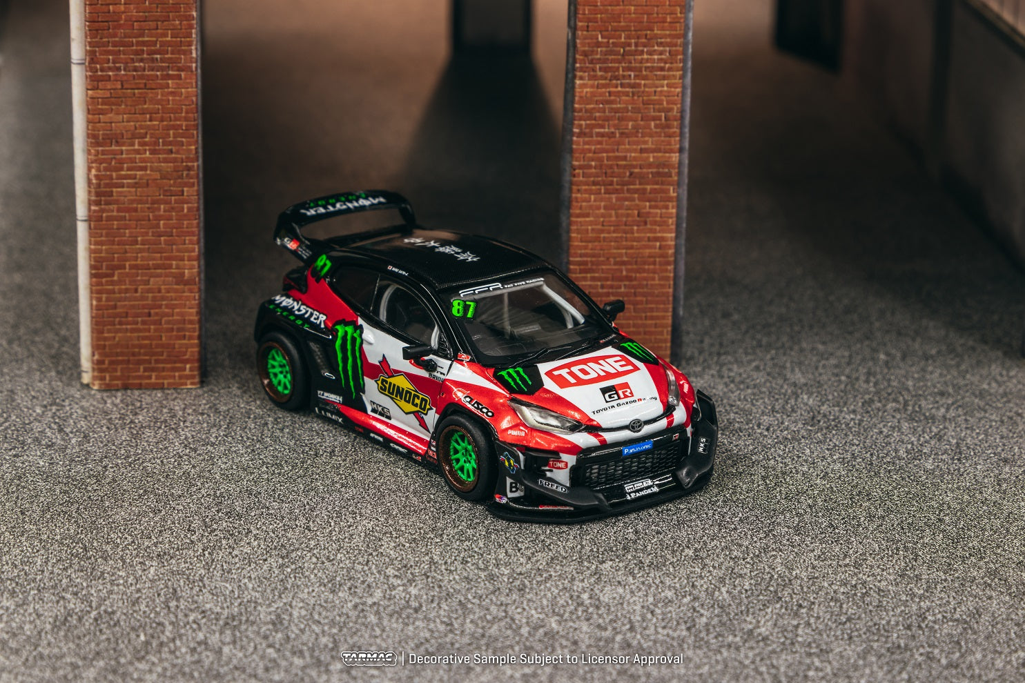 Tarmac Works 1:64 Toyota GR Yaris Pandem in White | Collectable