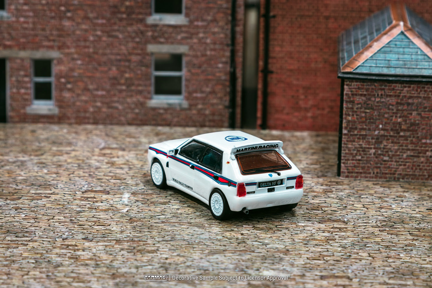 Tarmac Works 1:64 Lancia Delta HF Integrale Martini 6 – Model Cars