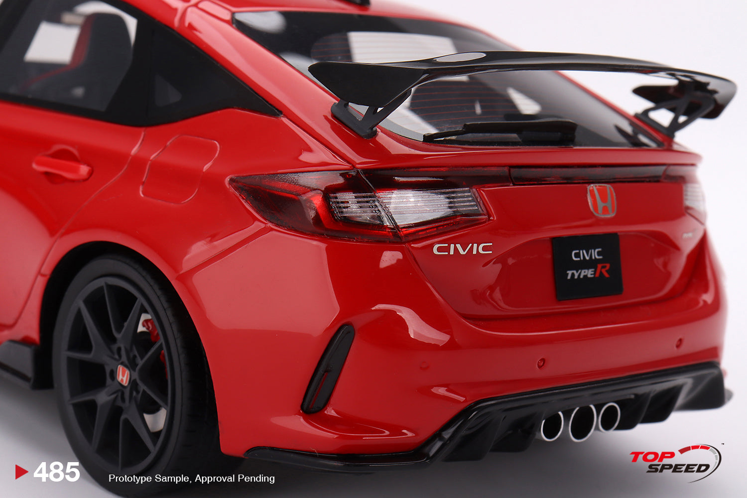 TopSpeed Models 1:18 Honda Civic Type R Rallye Red (LHD