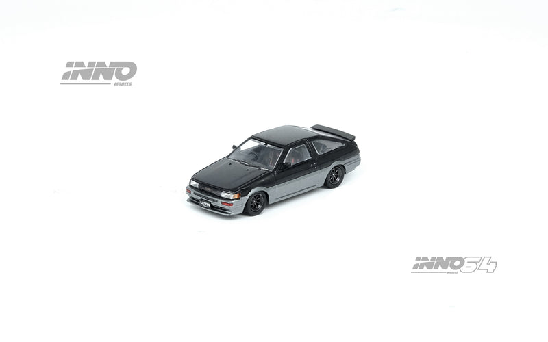 INNO64 1:64 Toyota Corolla Levin AE86 in Black & Grey