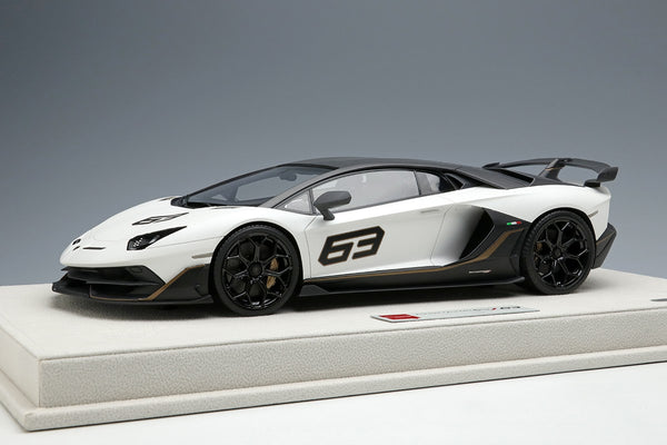 Make Up Co., Ltd / EIDOLON 1:18 Lamborghini Aventador SVJ 63 2018 in Matte Pearl White