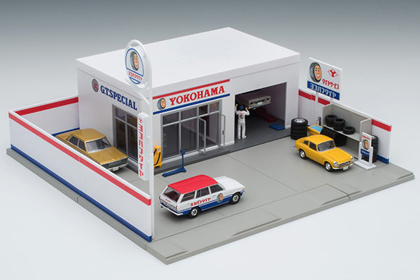 Tomytec 1:64 Tomicarama Tire Shop (Yokohama Tire) – Model Cars Houston