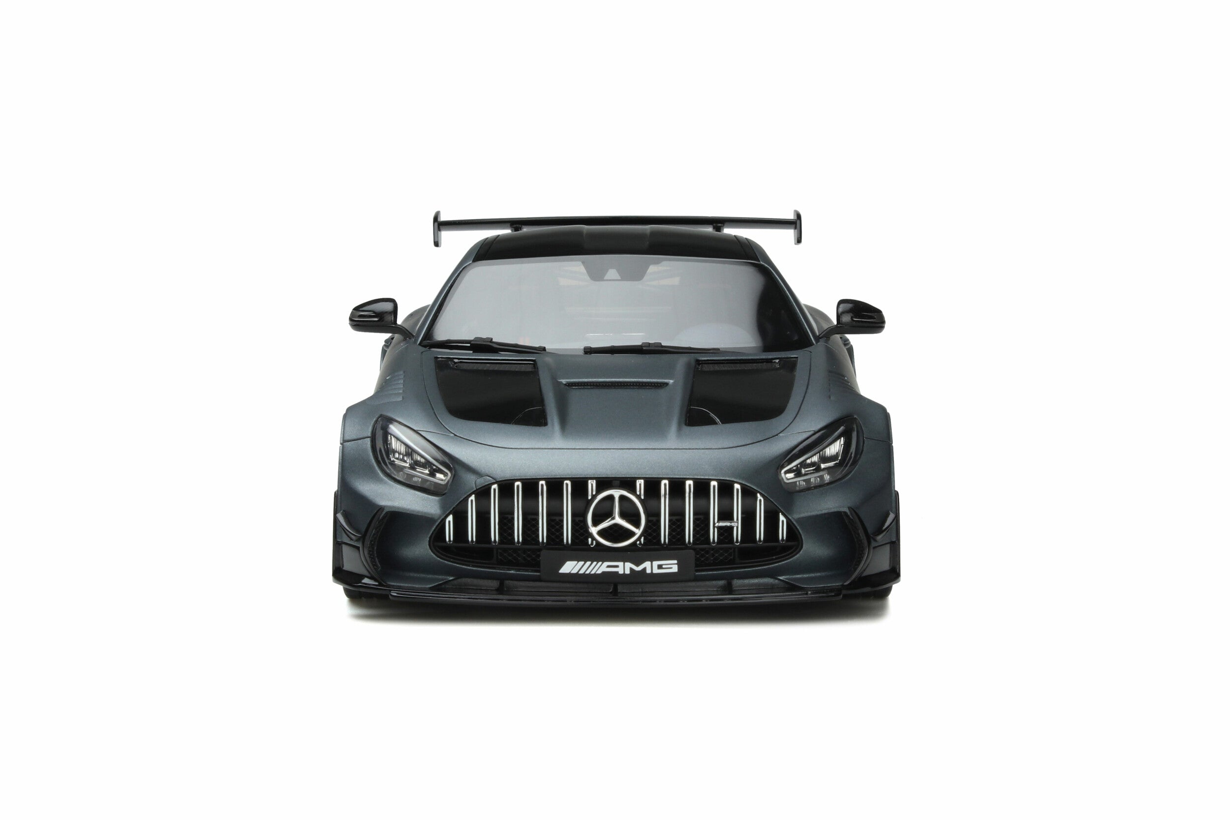 GT Spirit 1:18 Mercedes-Benz AMG GT Black Series – Model