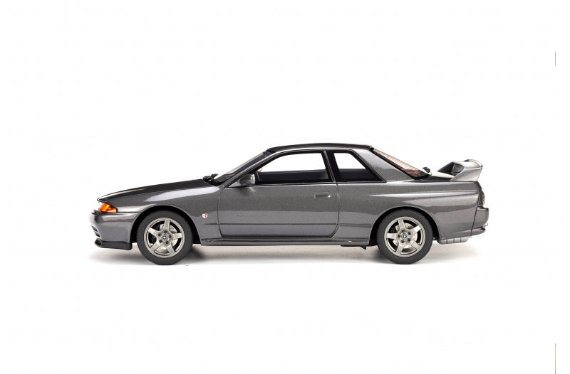 Ottomobile 1:18 Nissan Skyline GT-R (BNR32) in Gun Gray Metallic