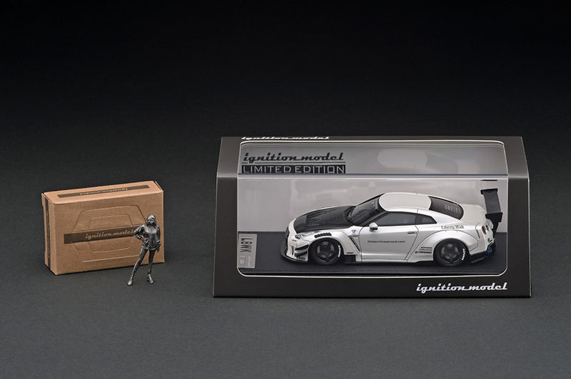Ignition Model 1:43 Nissan GT-R (R35) LB-WORKS Type 2 in White with Ms. Chisaki Kato Figure