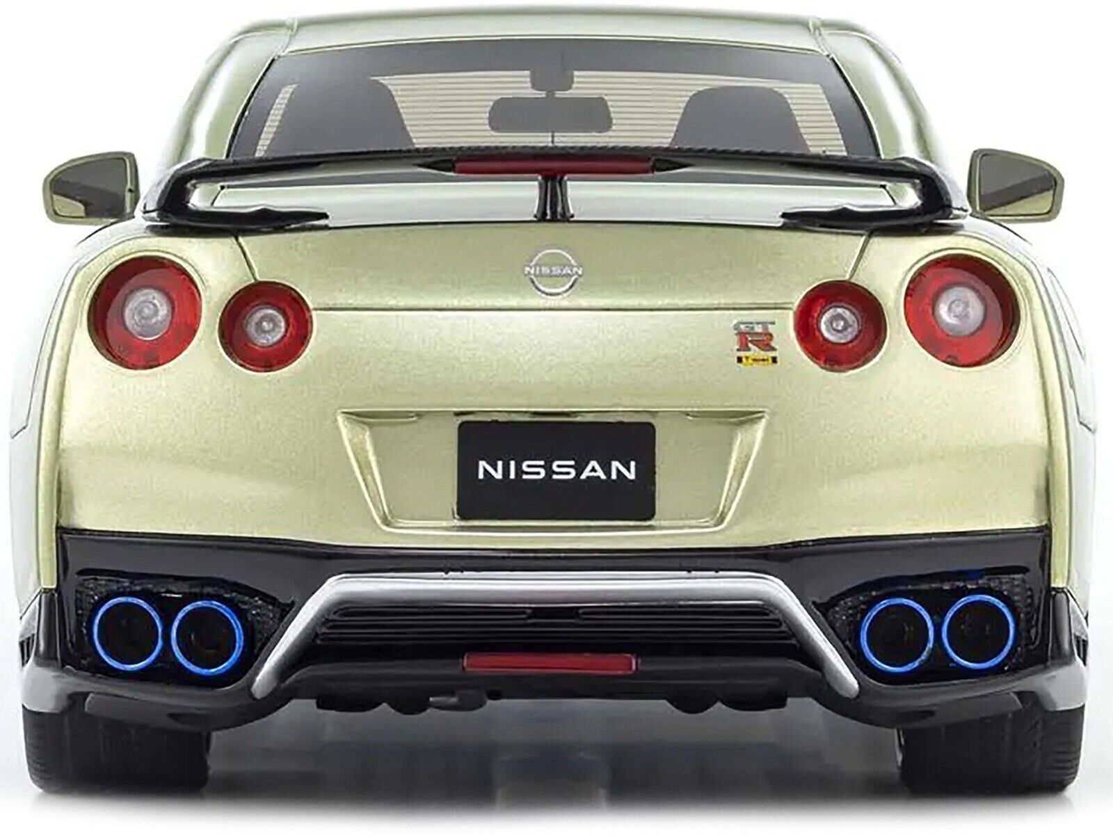 激安先着 Kyosho 1:18 Nissan GT-R Premium Edition T-Spec in Millennium ミニカー