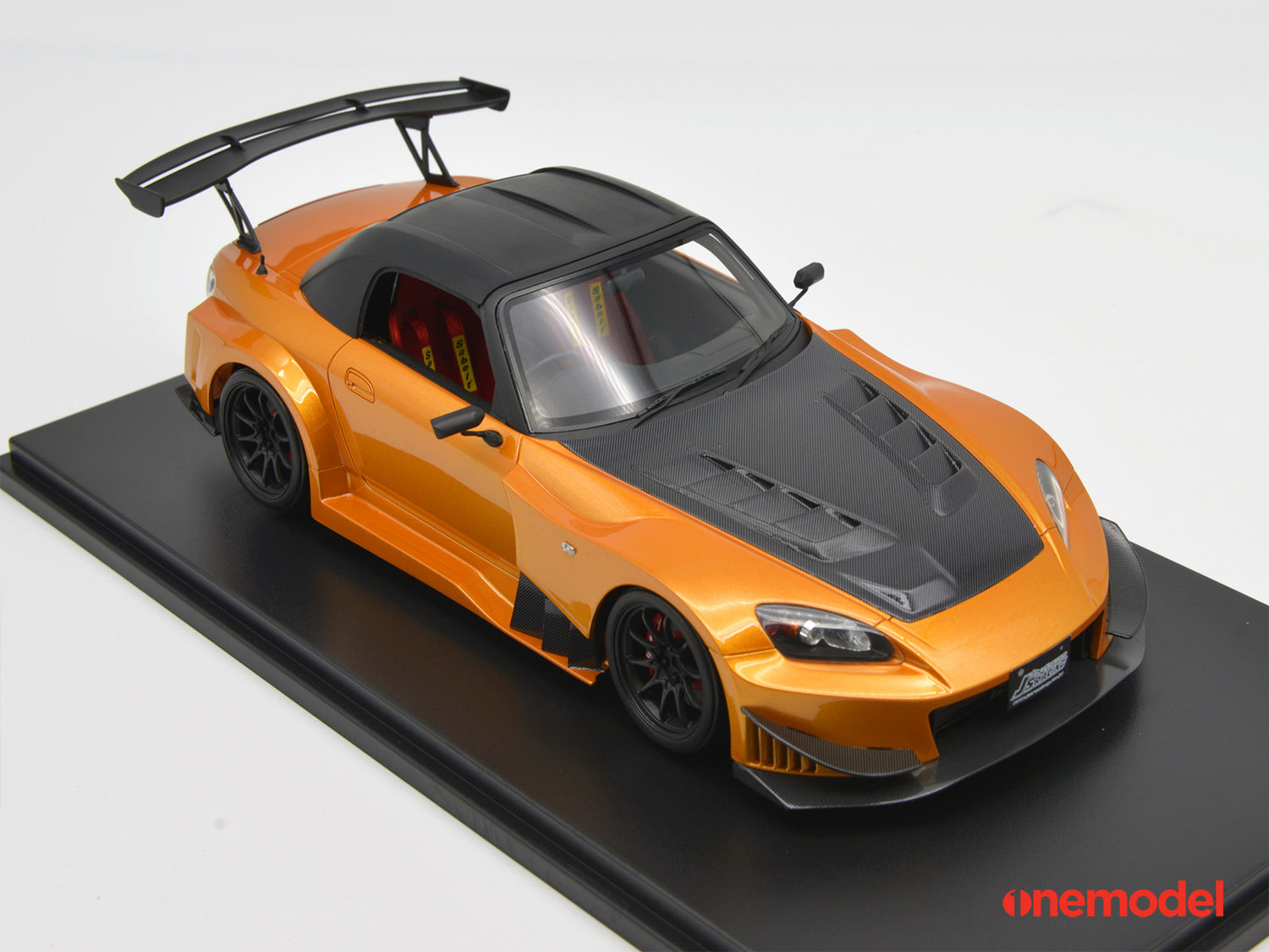One Model 1:18 Honda S2000 J's Racing Orange
