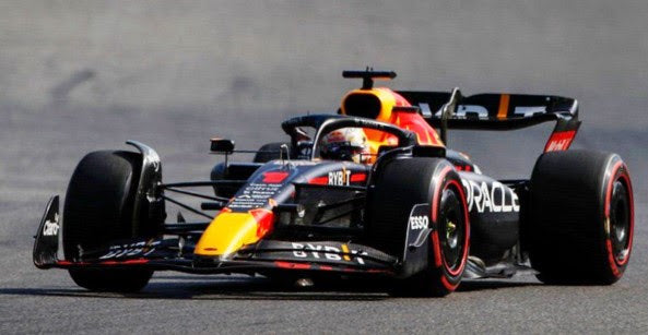 Spark Models 1:18 Oracle Red Bull Racing RB18 No.1 Oracle Red Bull Racing Max Verstappen Winner Belgian GP 2022